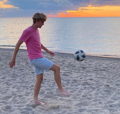 Ludovic jouait au soccer semi-professionnel avant la maladie