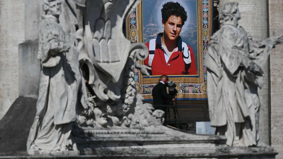 Un adolescent italien devient le premier saint millénial