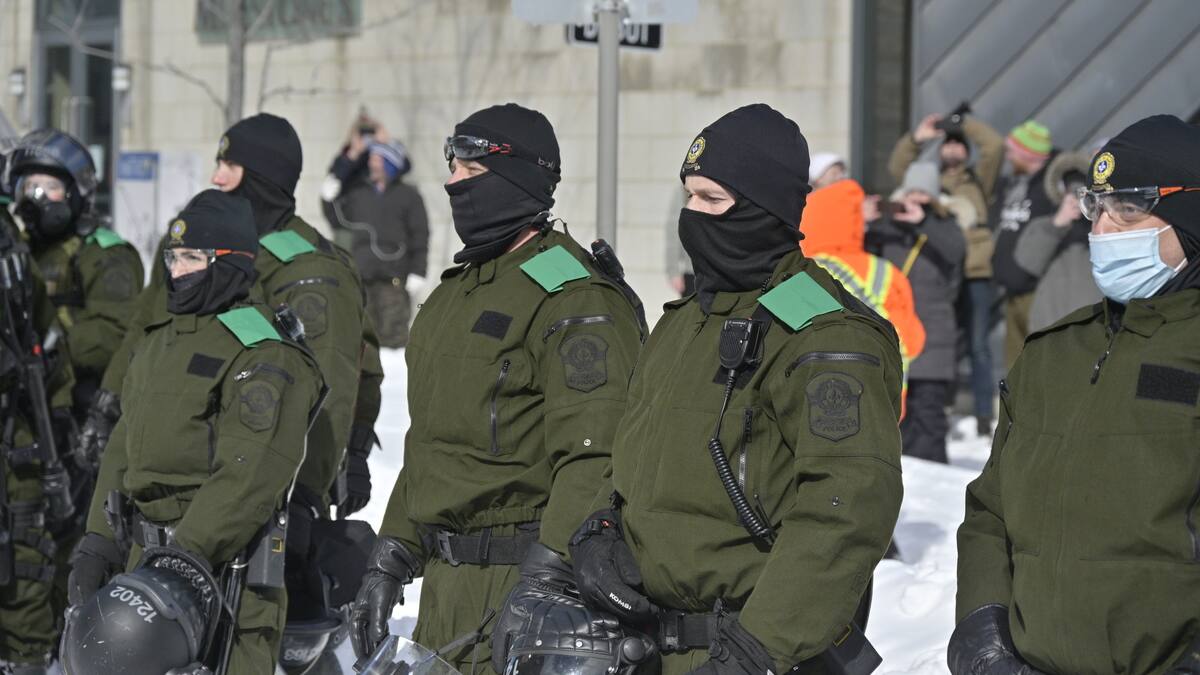 Les policiers «entendent mais n’écoutent pas tout»