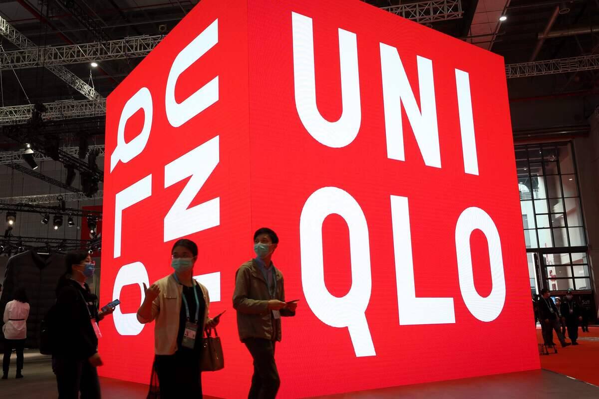 Guerre en Ukraine: le propri&eacute;taire de la cha&icirc;ne de v&ecirc;tements UNIQLO donnera 10 M$ pour les r&eacute;fugi&eacute;s