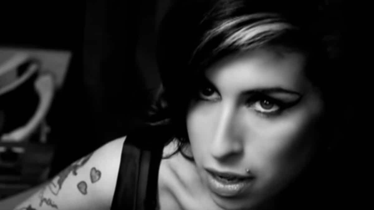 La garde-robe d'Amy Winehouse aux enchères pour 1 à 2 millions de dollars