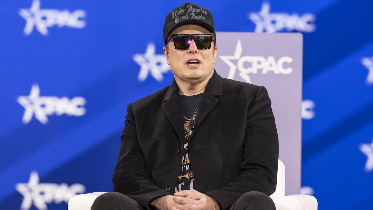 Brésil: une enquête contre Elon Musk classée sans suite