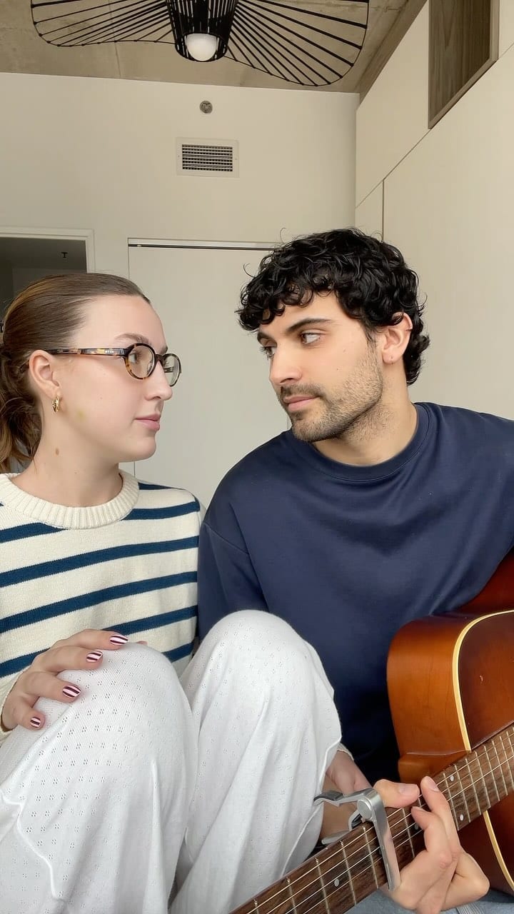 Son adorable vidéo avec son tout nouveau copain