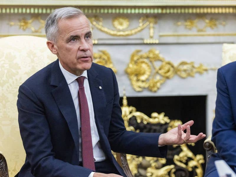 Trump menace le Canada de « droits de douane à 100 %» en cas daccord commercial avec la Chine