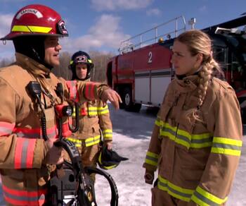 Image principale de l'article Dans la peau d’une pompière aéroportuaire