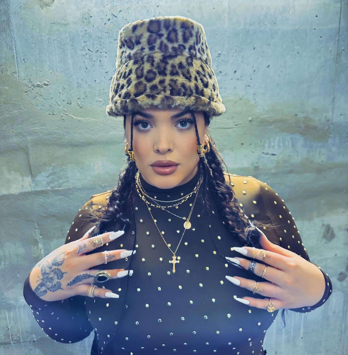 Elle renie cette tendance maquillage omniprésente