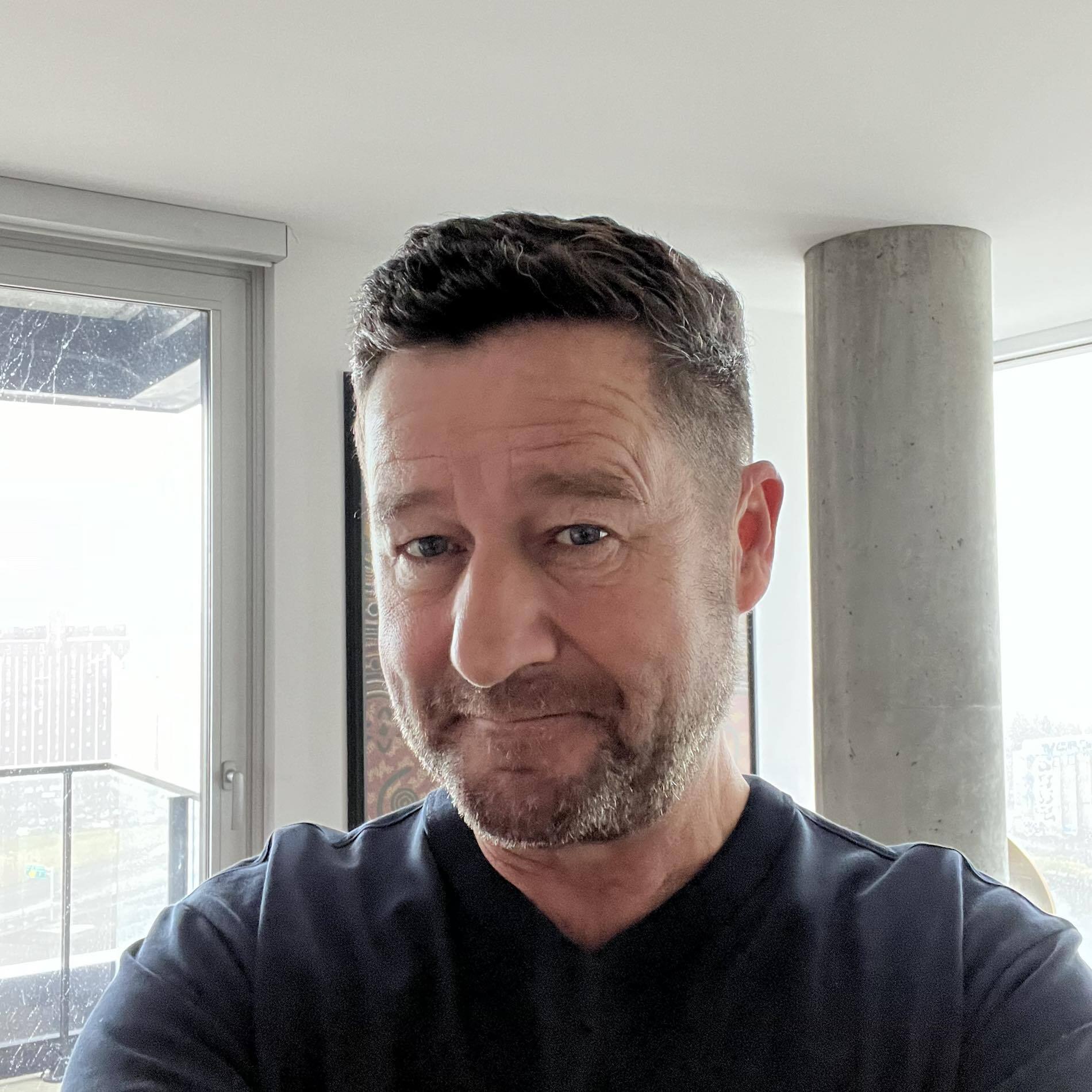 Image principale de l'article Il reçoit un appel qu’il n’attendait pas du tout