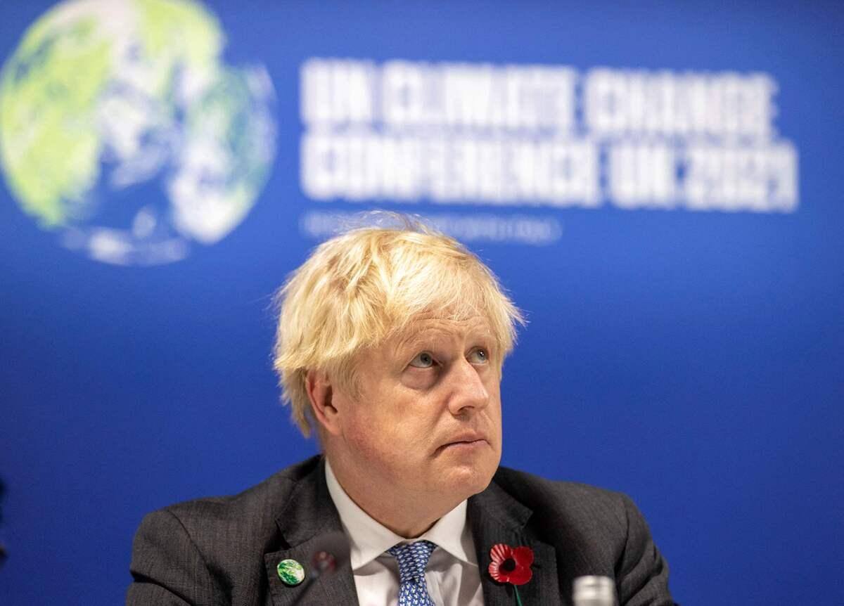 Apr&egrave;s son appel &agrave; sauver la plan&egrave;te, Boris Johnson regagnera Londres... en avion