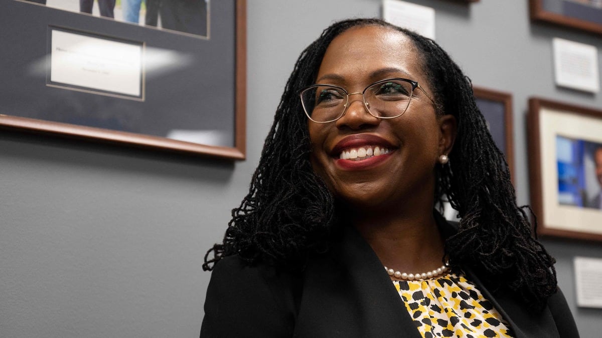 Ketanji Brown Jackson, première juge afro-américaine confirmée à la Cour suprême