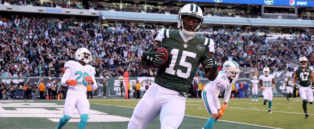 Former NFL wide receiver cannot enter his new home 1