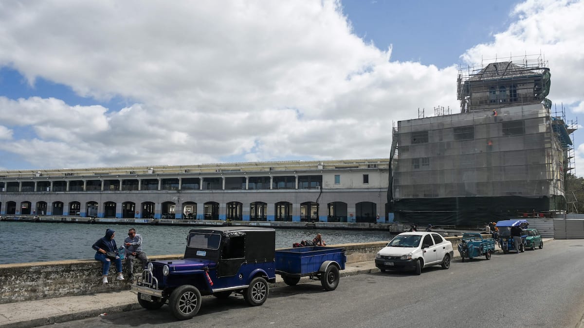 Des entreprises privées commencent à importer du carburant à Cuba