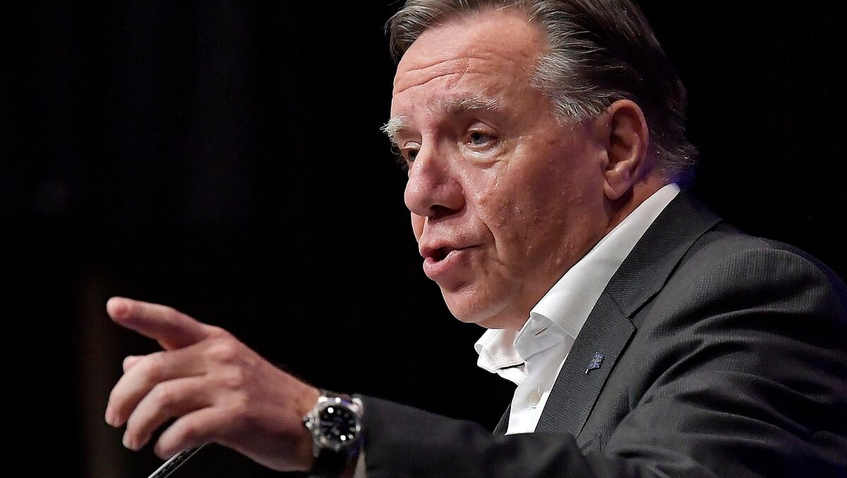 Legault domine et pas à peu près