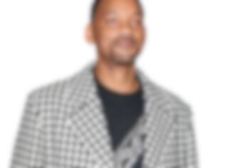 Il se prépare à une longue traversée du désert