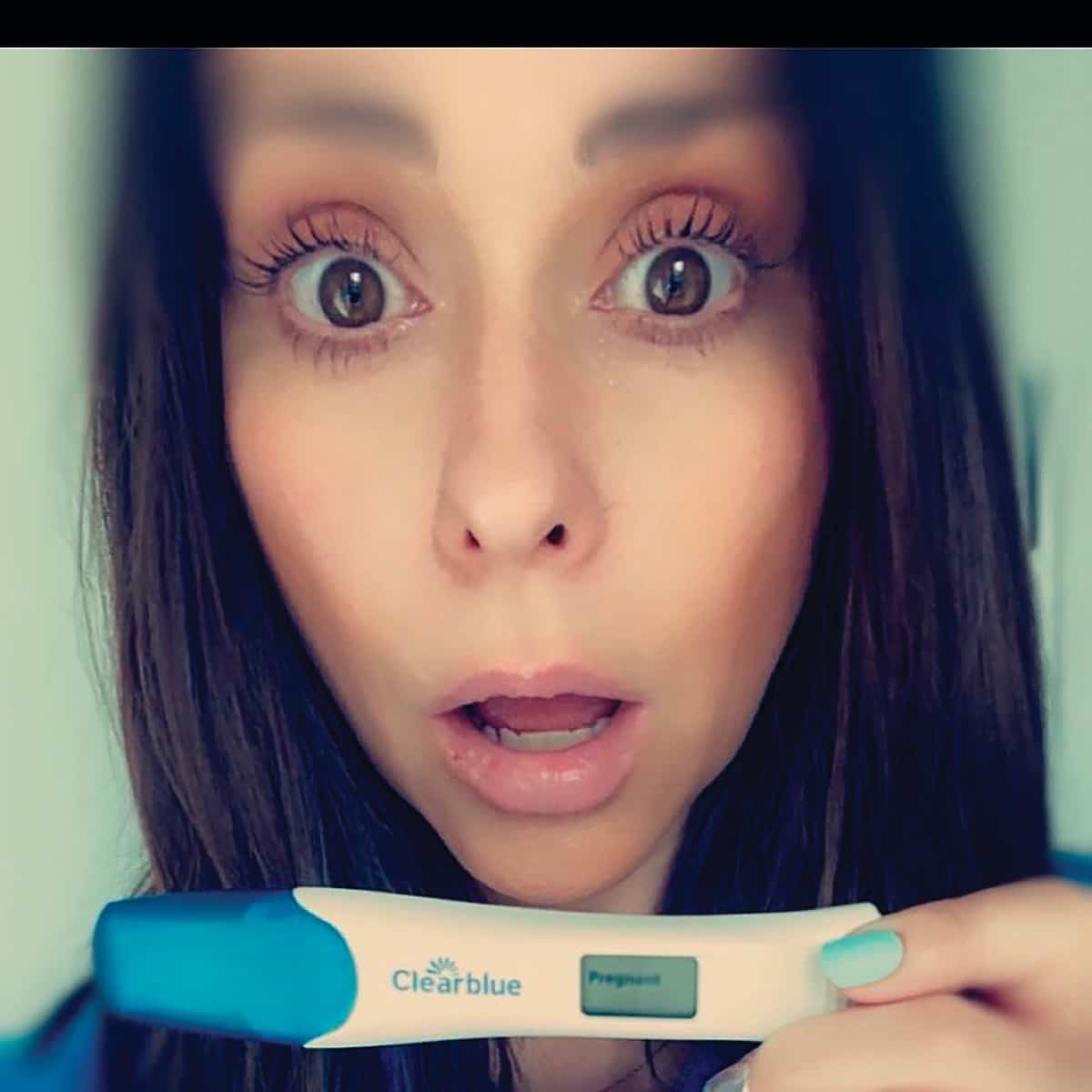 Jennifer Love Hewitt attend son troisième enfant