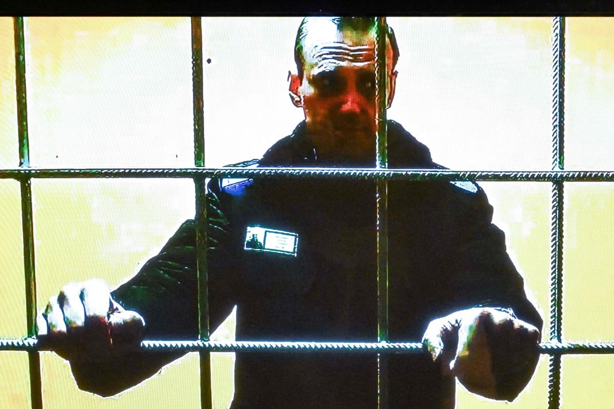 Le proc&egrave;s en appel de l&rsquo;opposant russe Navalny report&eacute; au 24 mai