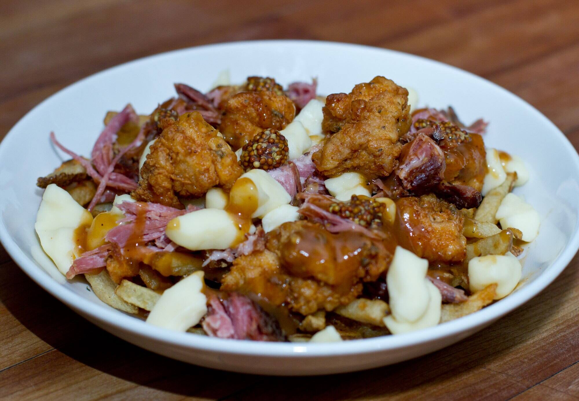 7 poutines décadentes que vous devez absolument goûter pendant la ...