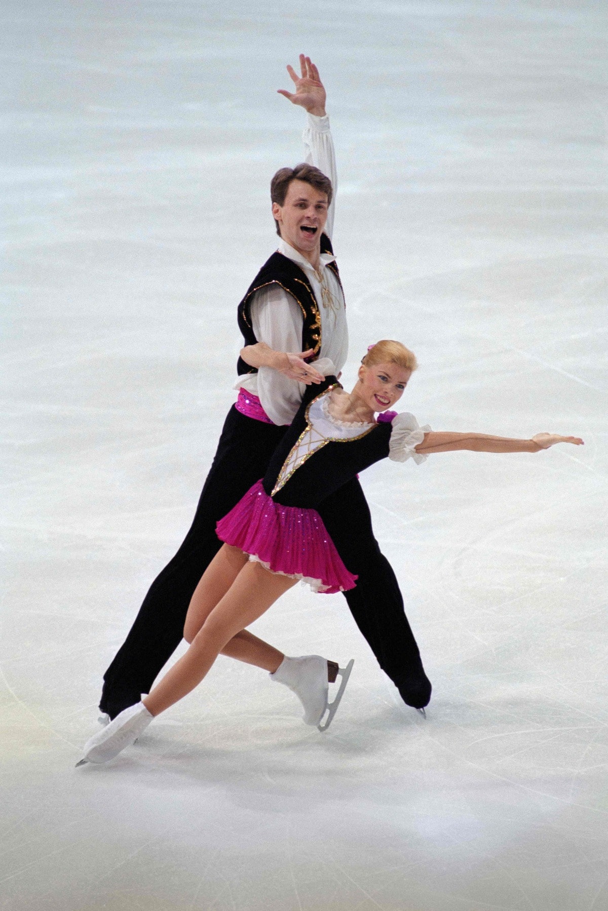 Un couple de patineurs artistiques russes dans l