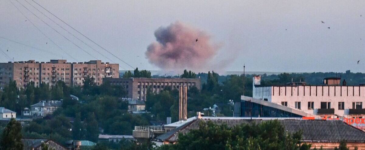 Ukraine : cinq civils tués, 12 blessés dans des bombardements à Donetsk
