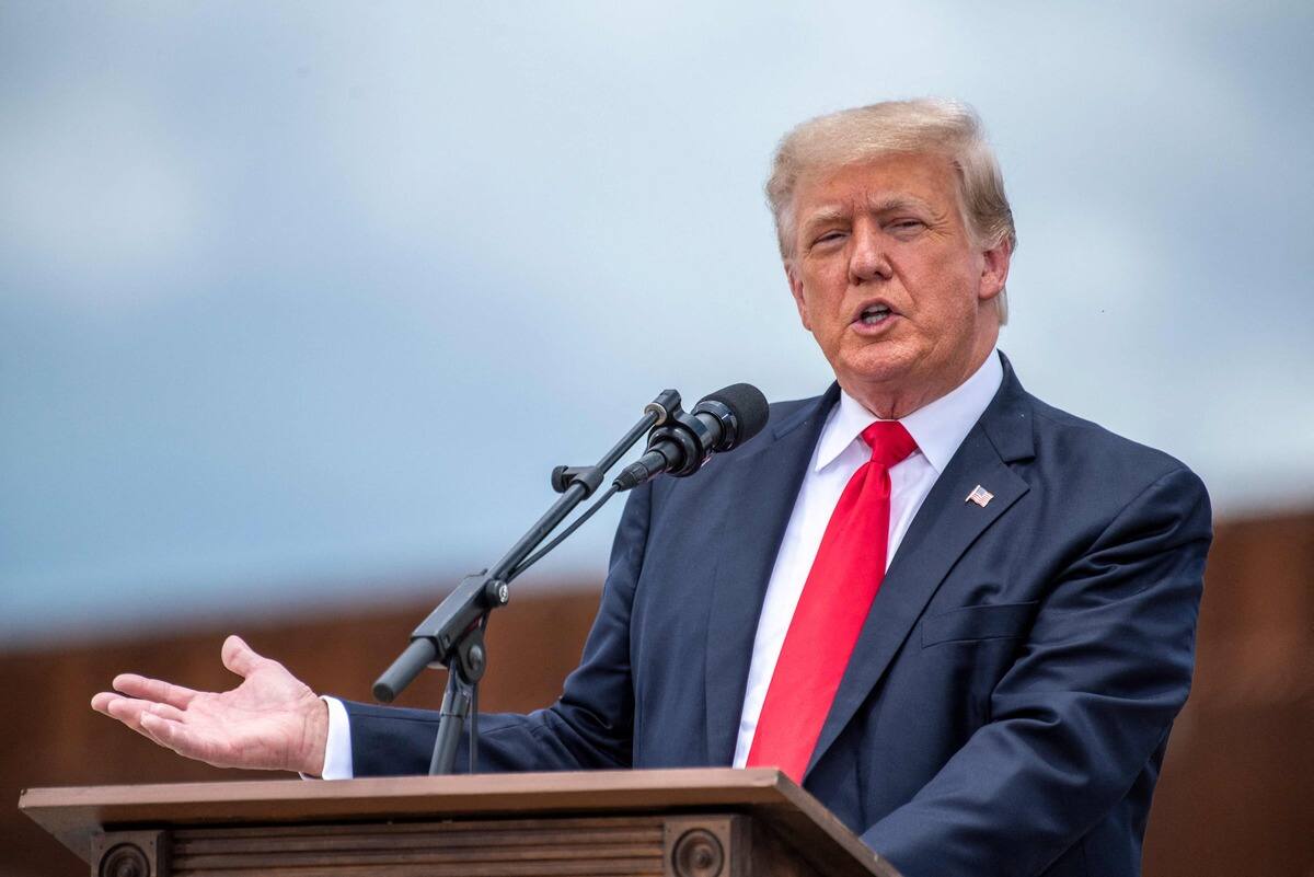 Une soci&eacute;t&eacute; li&eacute;e au r&eacute;seau social de Trump vis&eacute;e par des enqu&ecirc;tes