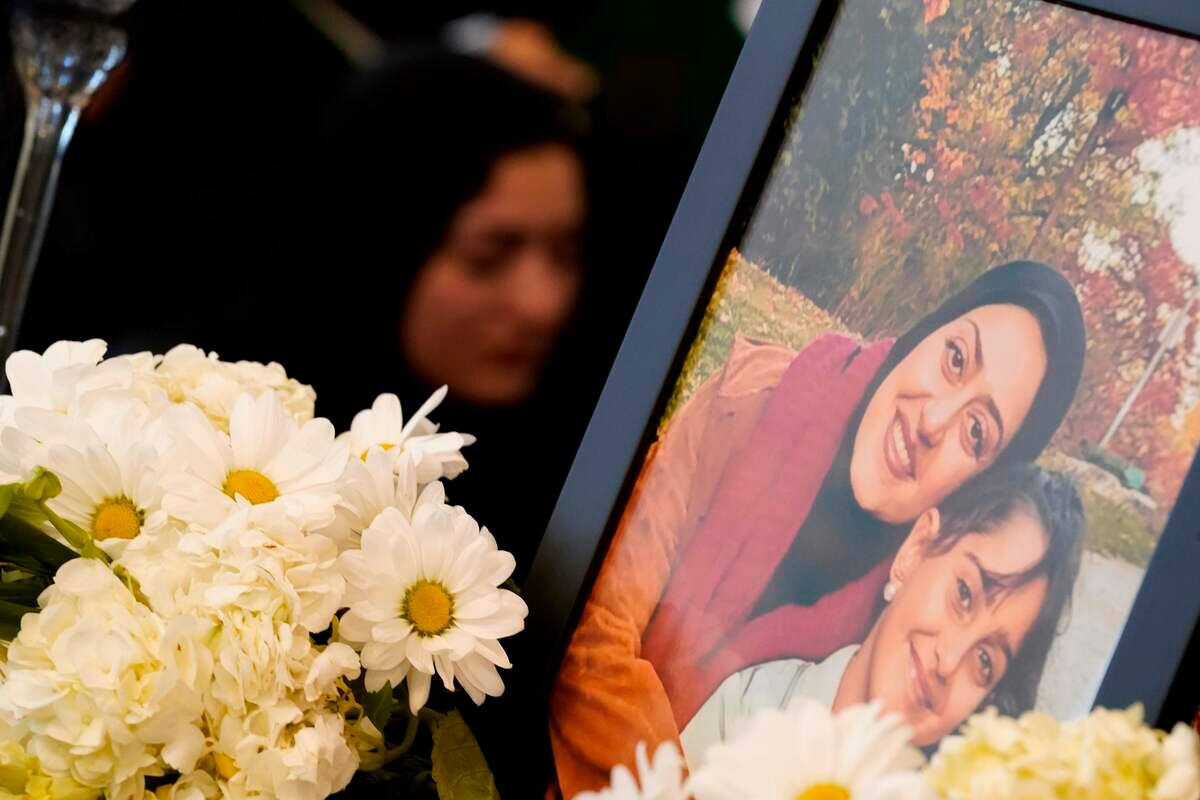 Vol PS752: la conf&eacute;rence de presse des familles des victimes interrompue