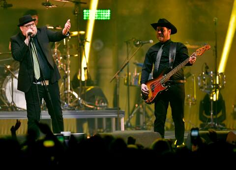 The Fringants Cowboys brew the cabin