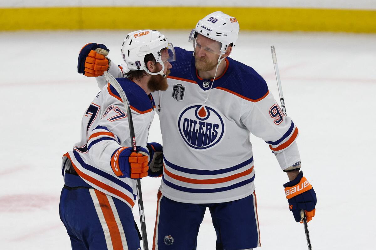 Pourquoi Corey Perry continue-t-il &agrave; jouer? 
Pourquoi Corey Perry continue-t-il &agrave; jouer?