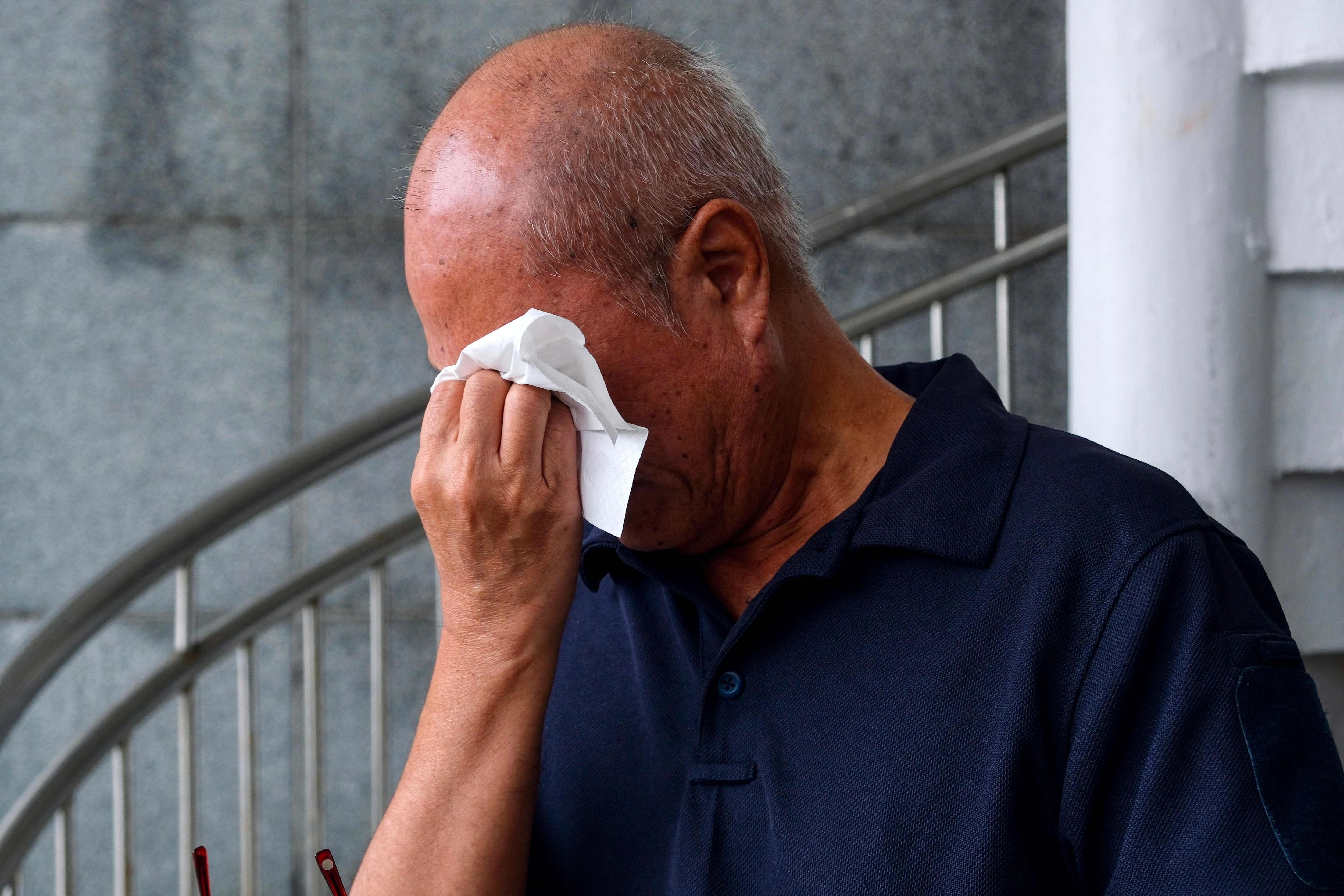169 dead in a fire in Hong Kong: survivors demand an apology from the authorities