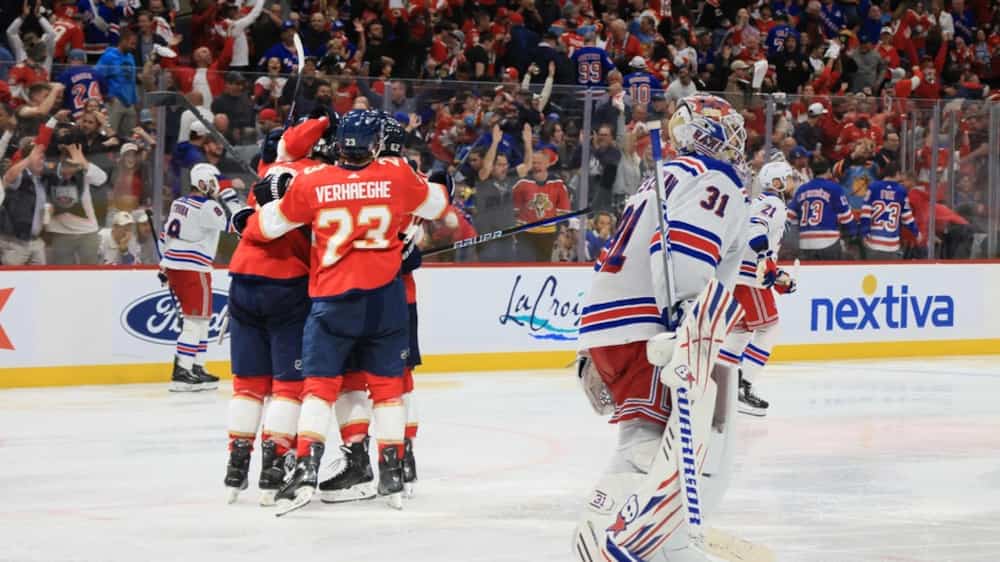 Les Panthers se sauvent avec la victoire