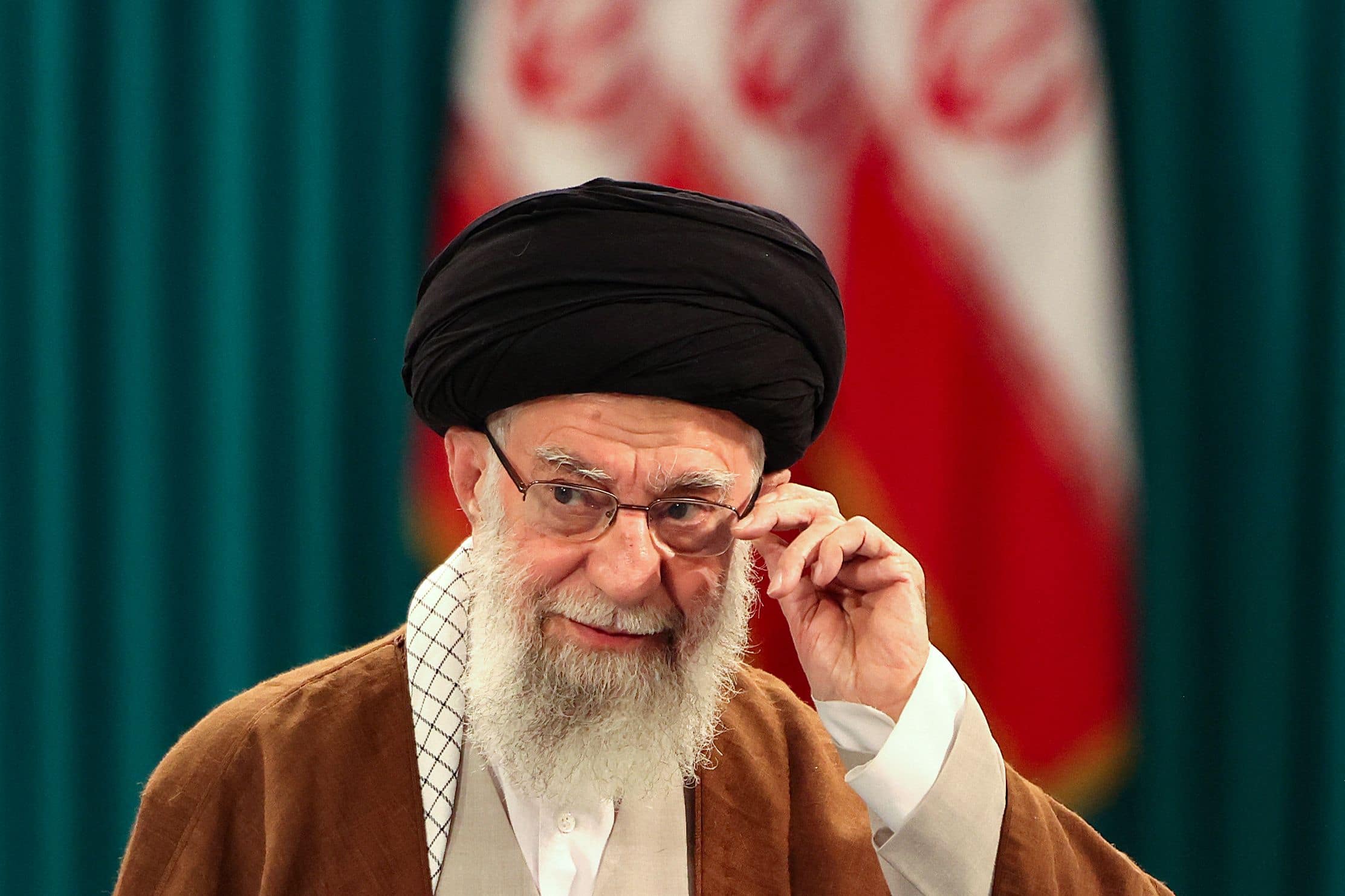 Qui &eacute;tait Khamenei, l&rsquo;intransigeant guide supr&ecirc;me de la R&eacute;publique islamique d'Iran?