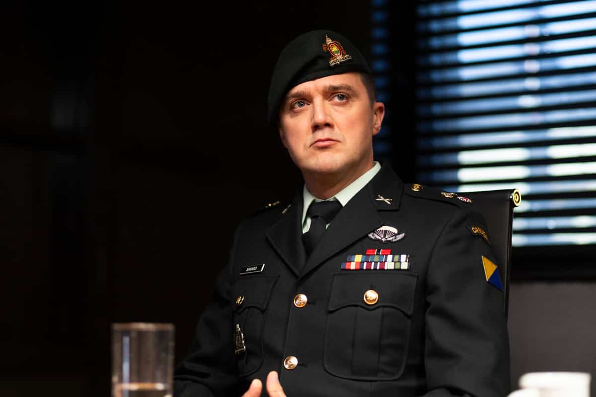 Nous avons vu les deux premiers &eacute;pisodes: encore plus d&rsquo;action dans la deuxi&egrave;me saison du thriller militaire &laquo;Les armes&raquo;