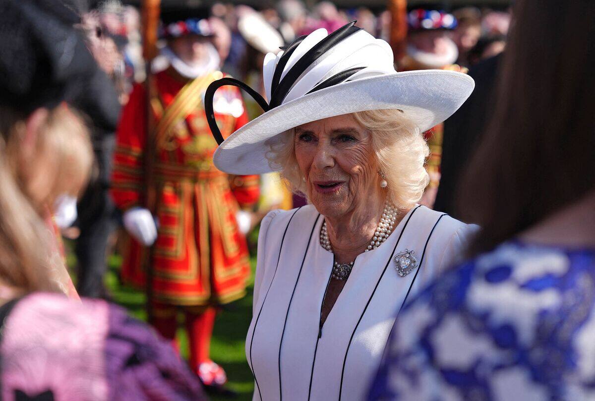La reine Camilla promet de ne plus acheter de fourrure