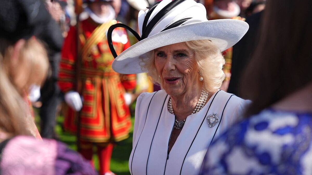 La reine Camilla promet de ne plus acheter de fourrure
