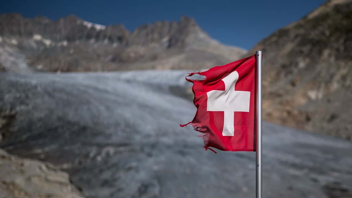 Plusieurs disparus après des pluies torrentielles en Suisse
