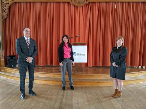 Image: Mark Dallaire, Outgoing Executive Director, Mary-Josie Saward and Anne Morensi, Chairman of the Board of Directors of L'Col des Ursulins de Quebec et Loretville.