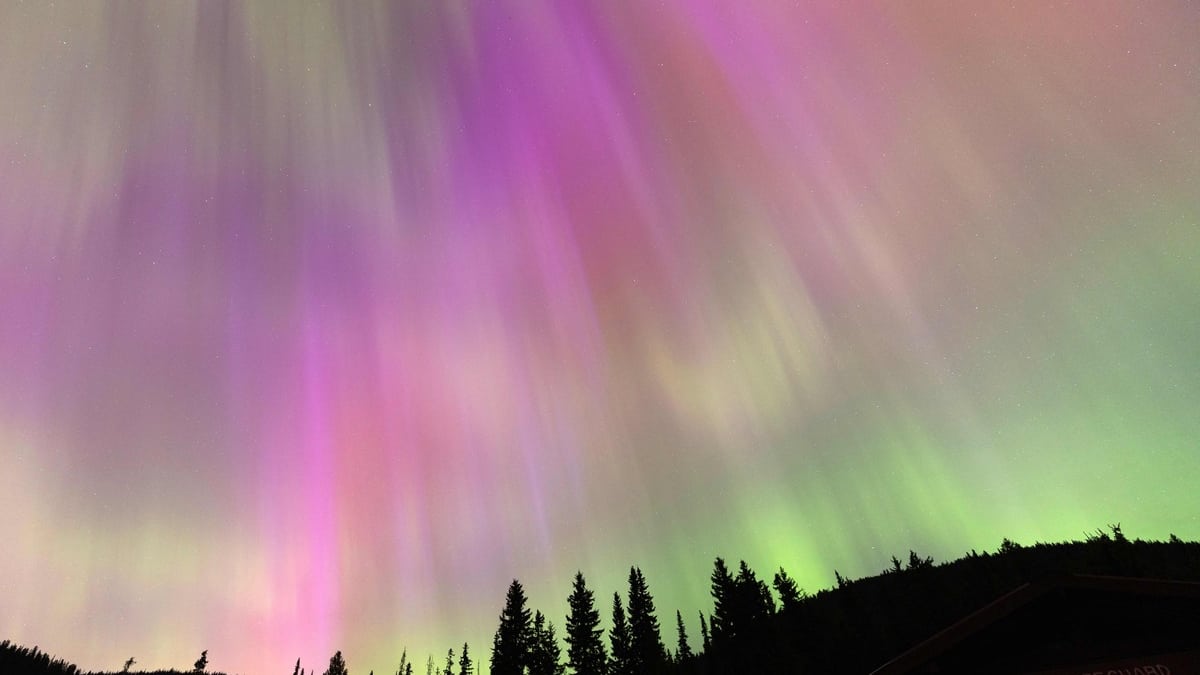Northern Lights: Here’s Why You Won’t See Them With The Bare Eye This Weekend Northern Lights: Here’s Why You Won’t See Them With The Bare Eye This Weekend