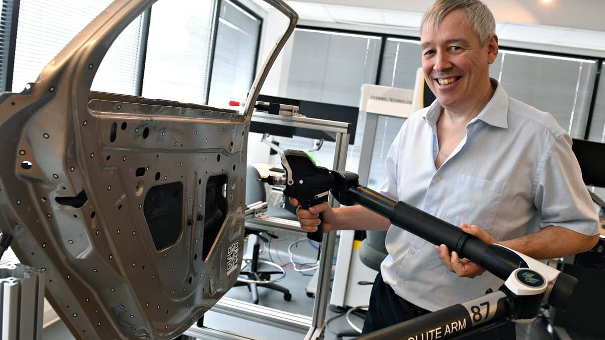 Le Fonds de solidarité FTQ injecte 45 M$ pour devenir actionnaire d’InnovMetric