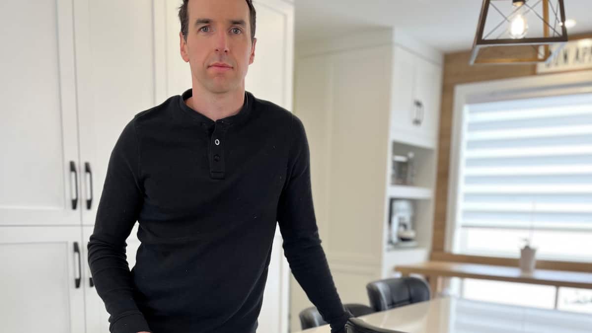 «Personne ne veut nous dédommager»: 19 voyageurs ont dépensé 42 000$ pour rentrer chez eux après avoir raté un vol à cause d’une file monstrueuse