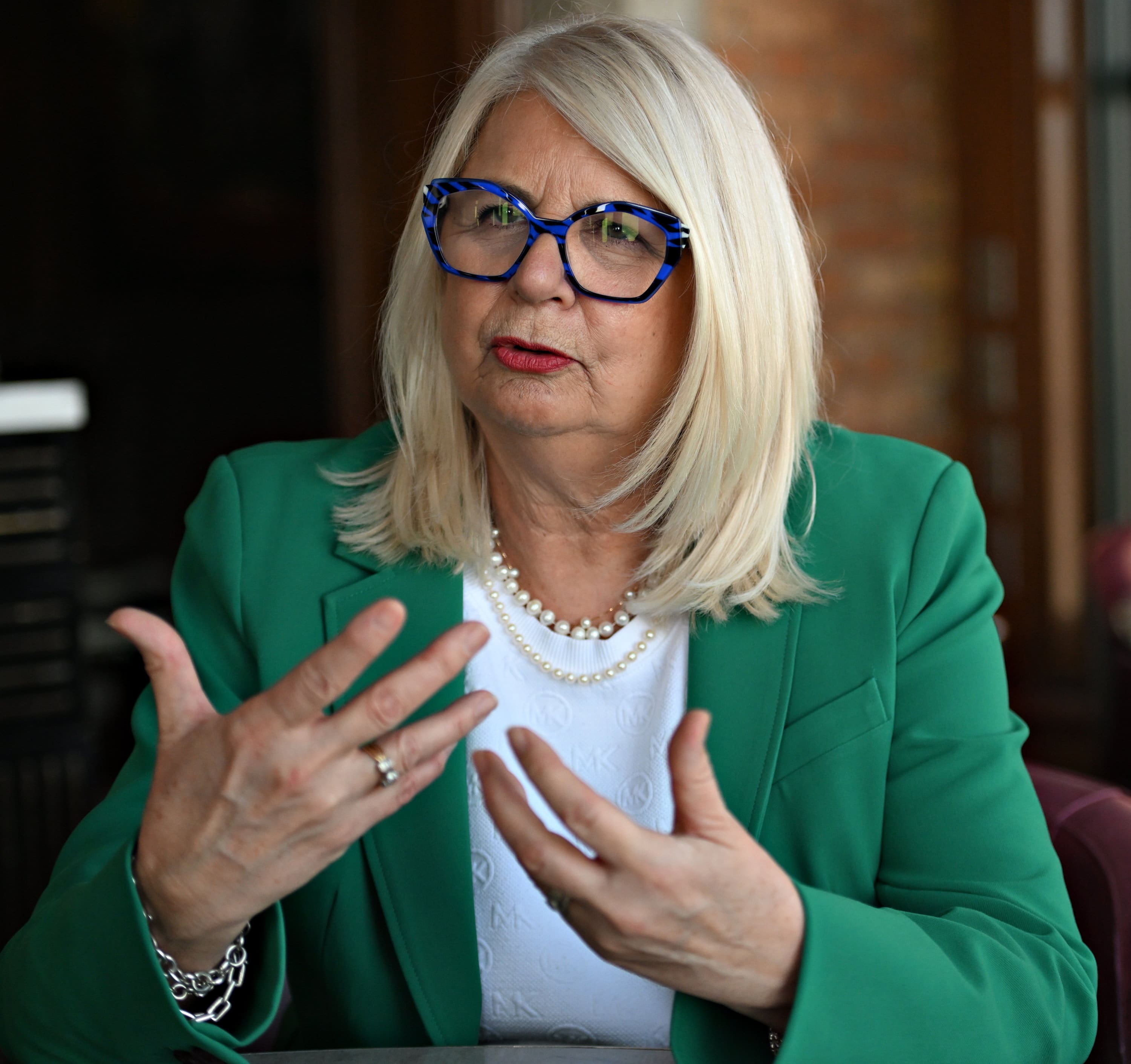 Nouvellement retraitée, Francine Gauthier est revenue sur sa carrière comme directrice des ressources humaines au Château Frontenac et dans les hôtels Fairmont de l’Est du Canada.