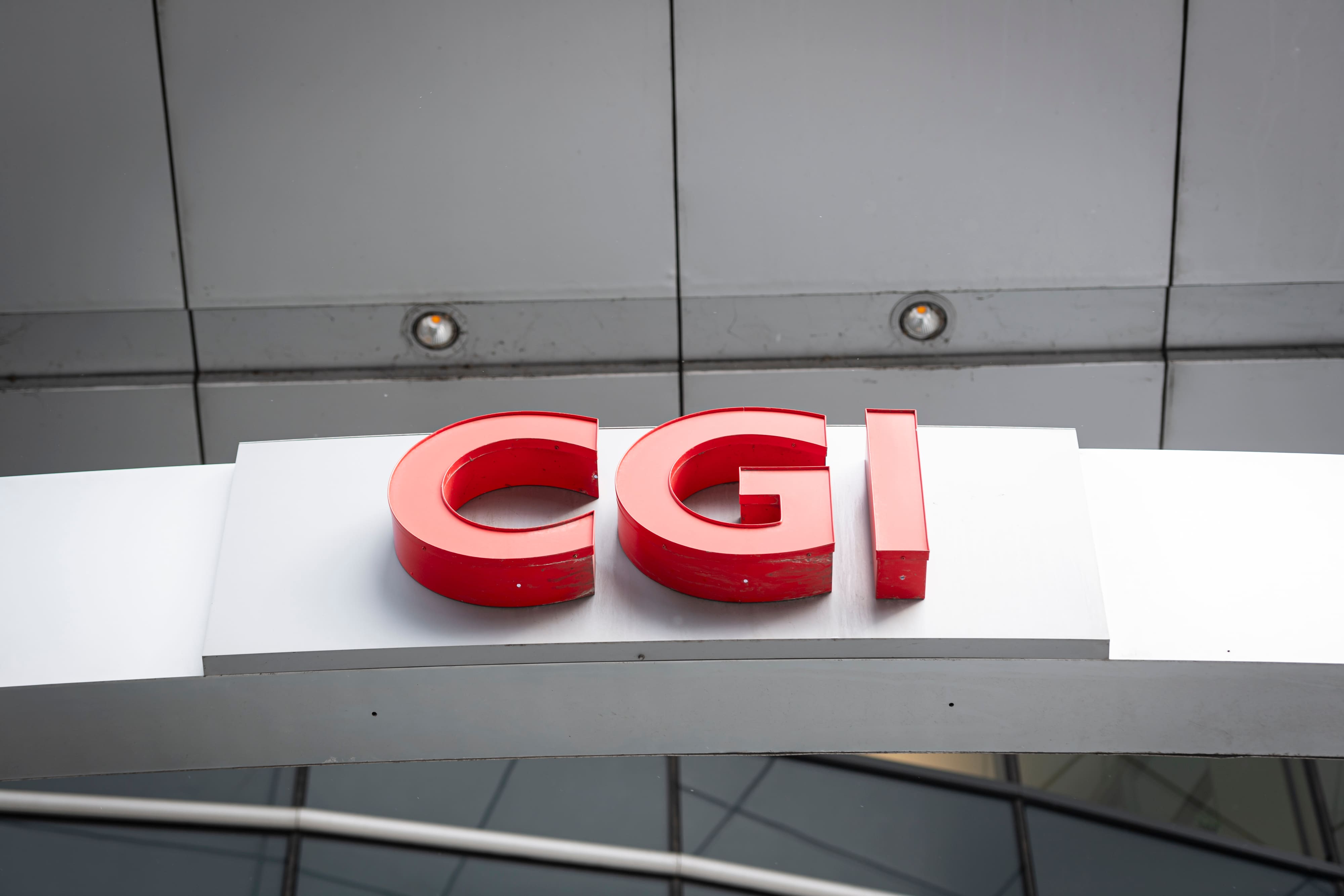 Les syndicats dénoncent le possible partenariat entre CGI et le gouvernement qui s'éloignerait des recommandations du rapport Gallant sur le fiasco SAAQclic