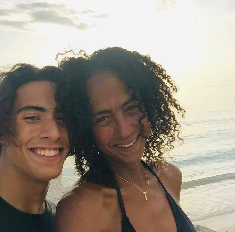 Il suit les traces de sa mère