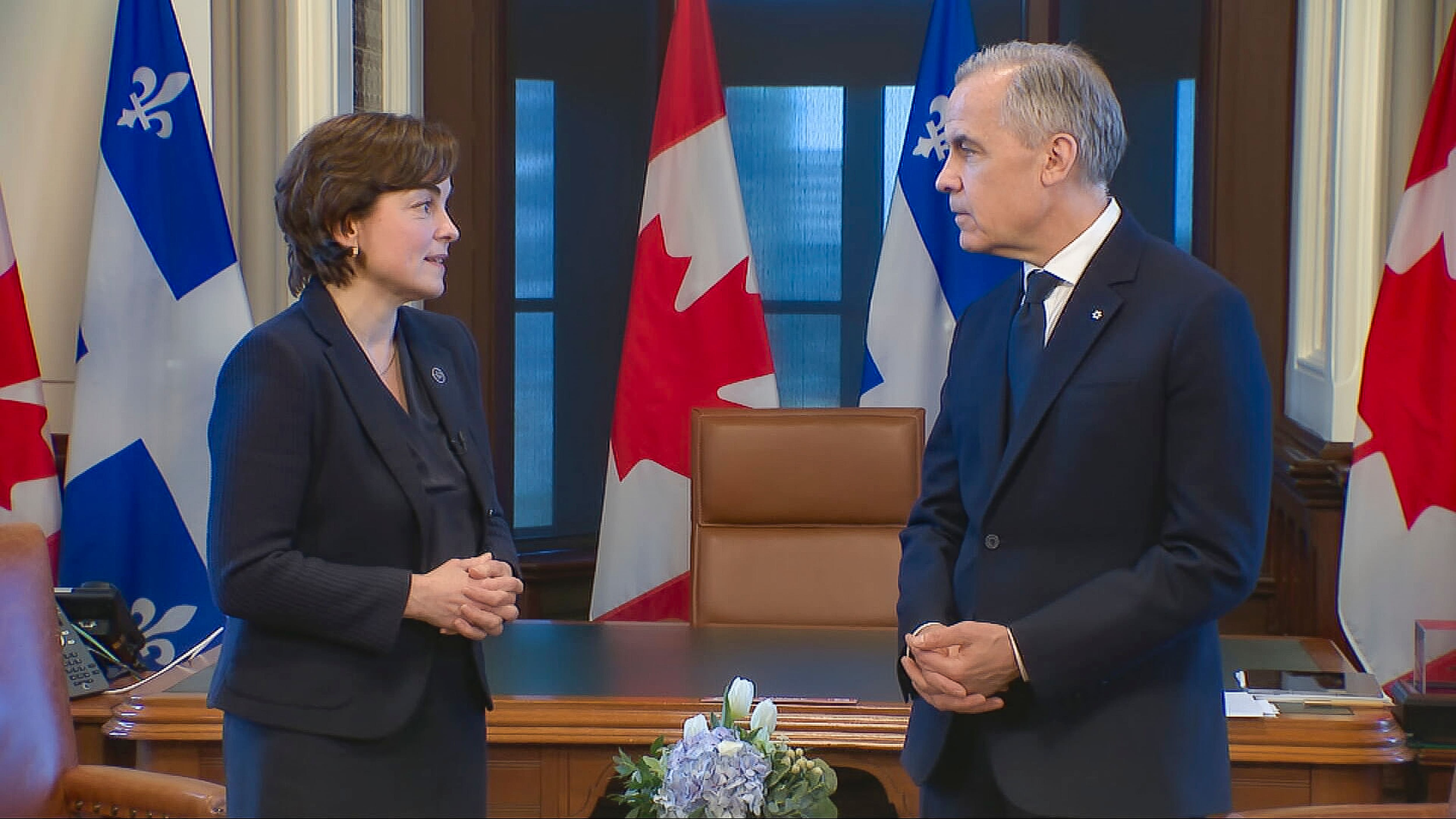 Carney et Fréchette: les fonctionnaires veulent un patron