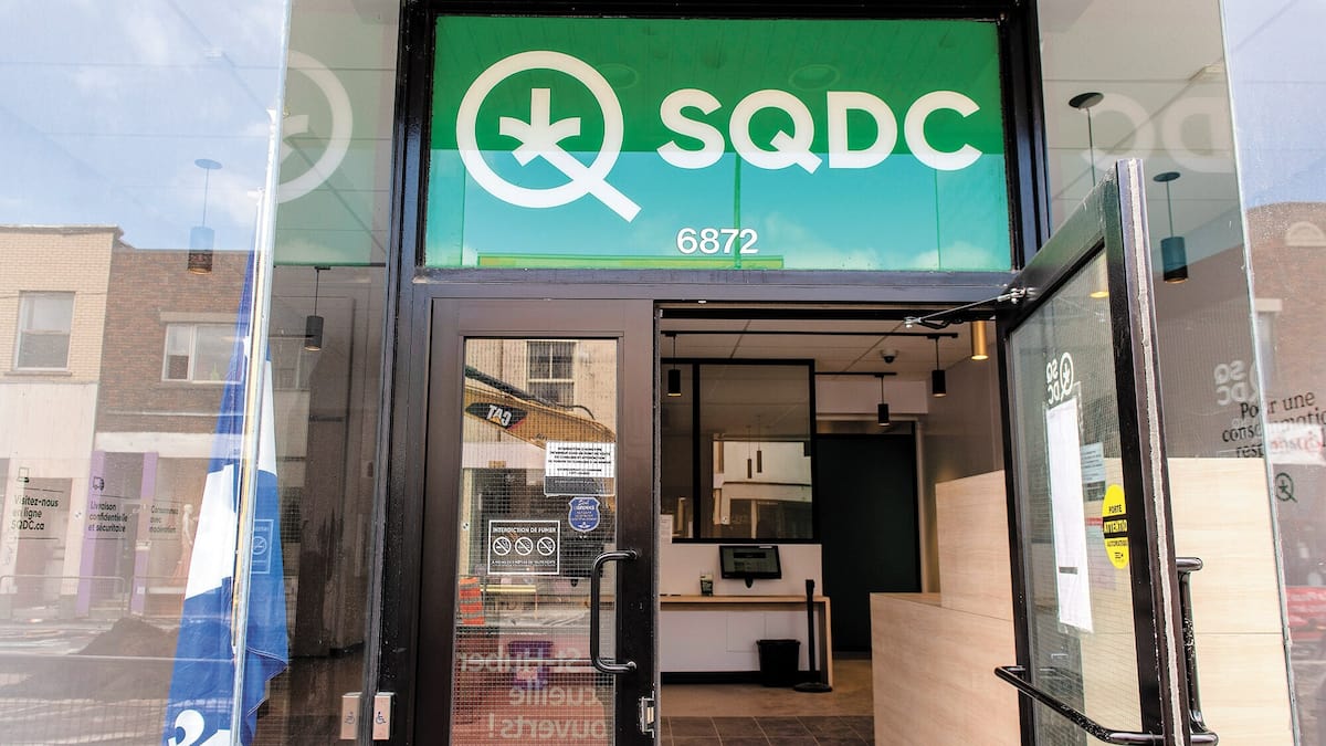 Grève dans une quinzaine de succursales de la SQDC