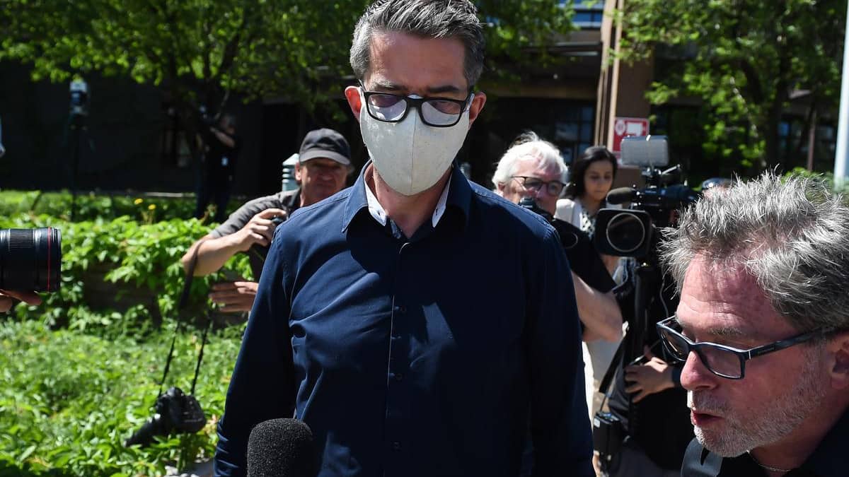 André Boisclair de nouveau arrêté et accusé d'agression sexuelle TVA