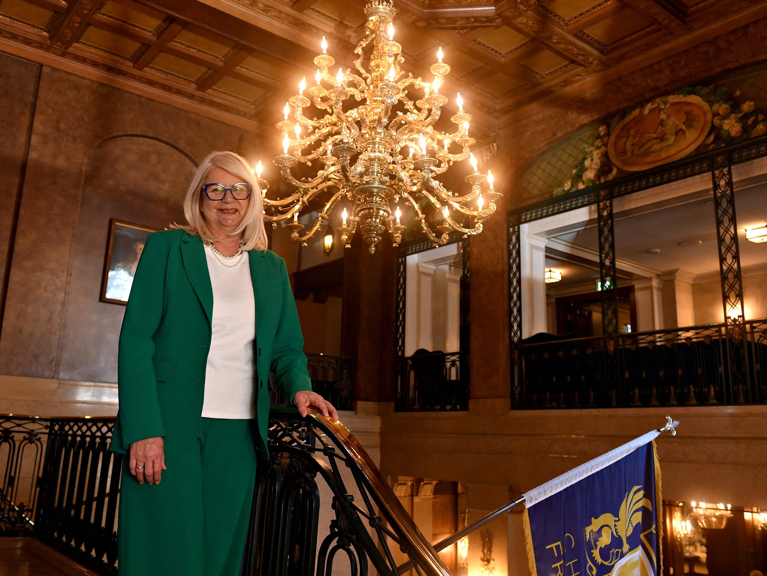 Elle prend sa retraite après 33 ans de vie de château