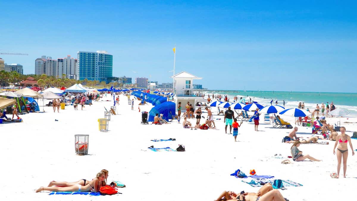 Les snowbirds déboussolés par les nouvelles règles d’enregistrement de Trump