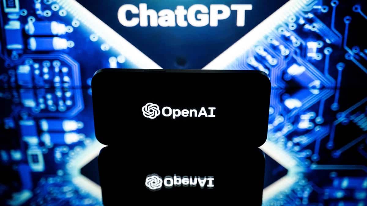 OpenAI competes with Google? OpenAI competes with Google?