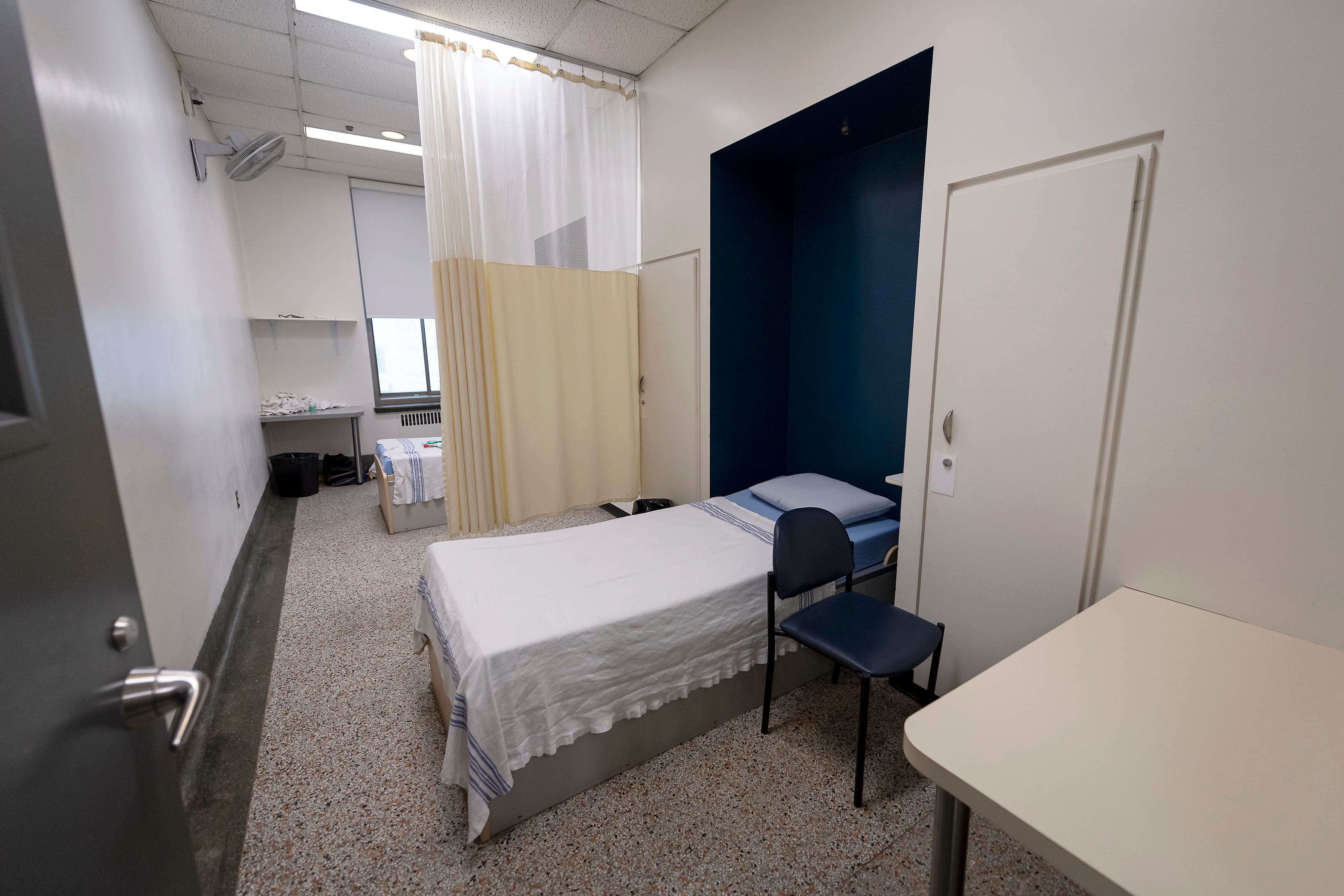 Santé mentale et drames: voici comment Québec facilitera l’hospitalisation forcée de proches