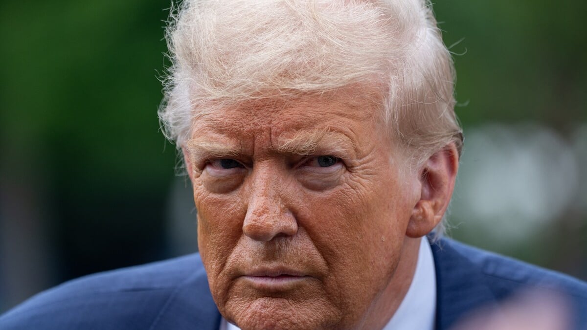 Guerre commerciale: Donald Trump hausse ses nouveaux tarifs mondiaux à 15% «avec effet immédiat»