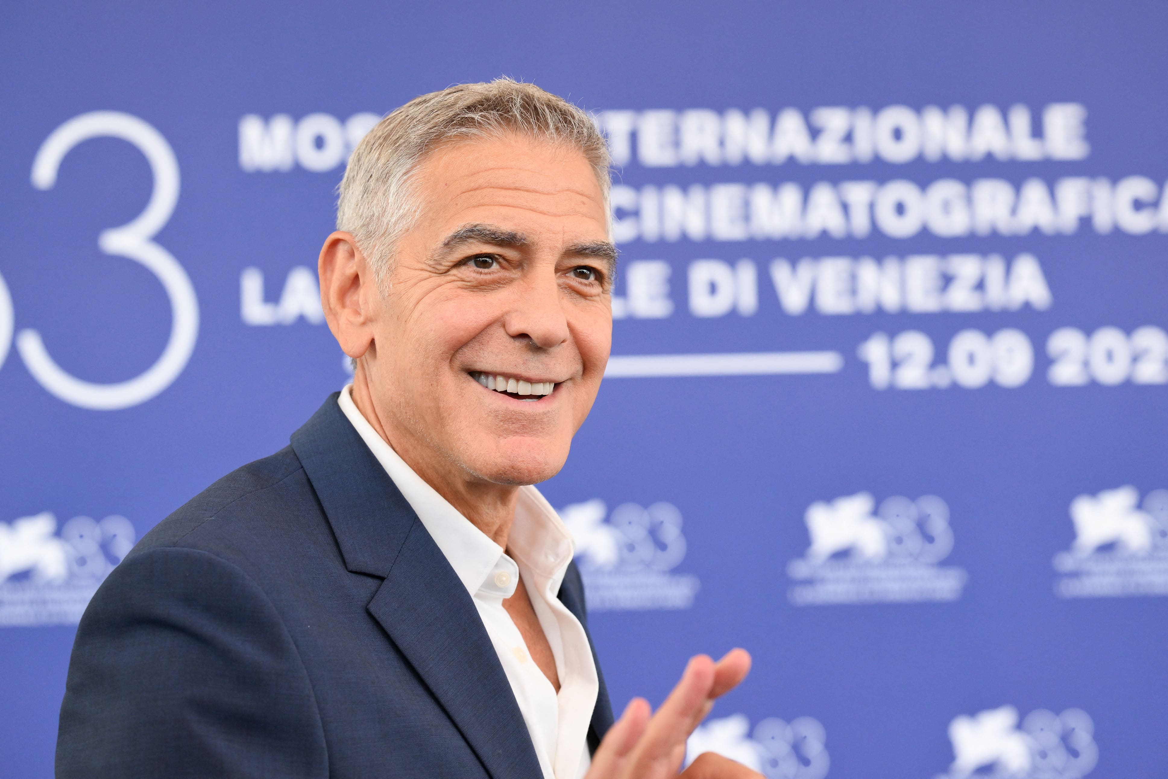 Le gouvernement américain est dirigé par «les personnes les moins qualifiées», dit George Clooney