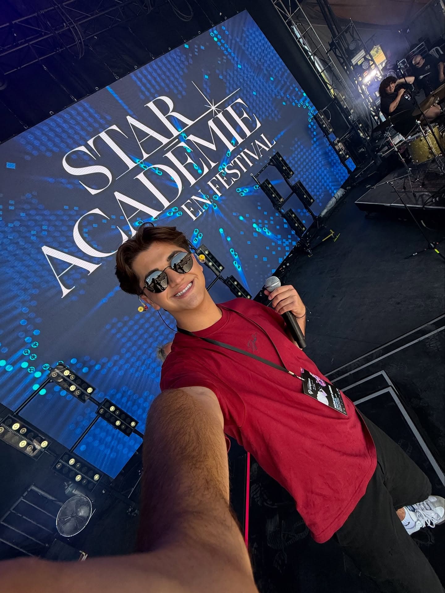 Il revient à l'écran dans cette drôle de série